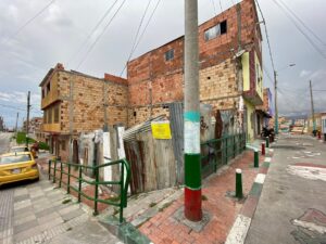 Lote aurora vacio